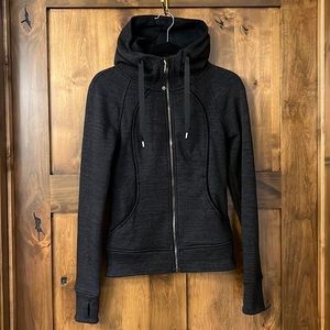 Lululemon Scuba Plush, Sz 2, EUC